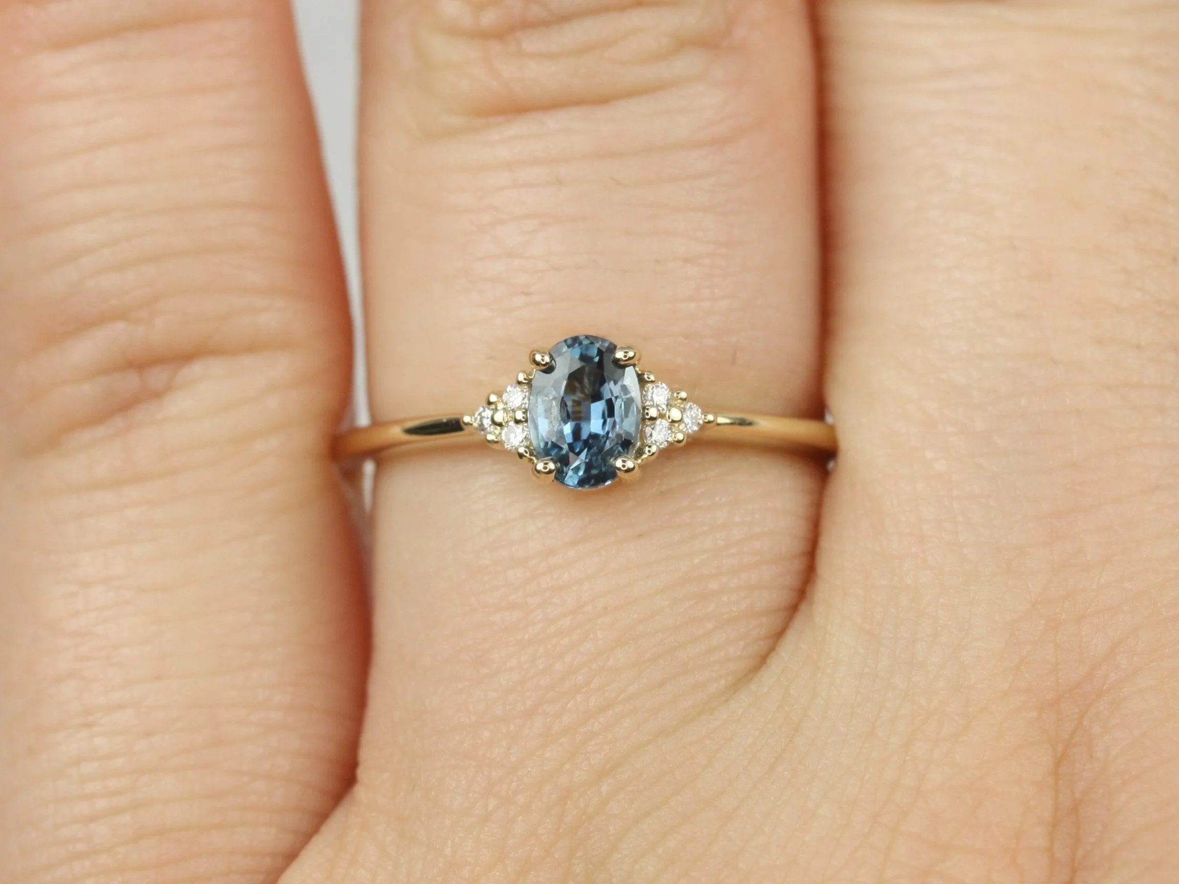 0.55ct Juniper 14kt Gold Ocean Blue Sapphire Diamond Dainty Oval Cluster 3 Stone Ring