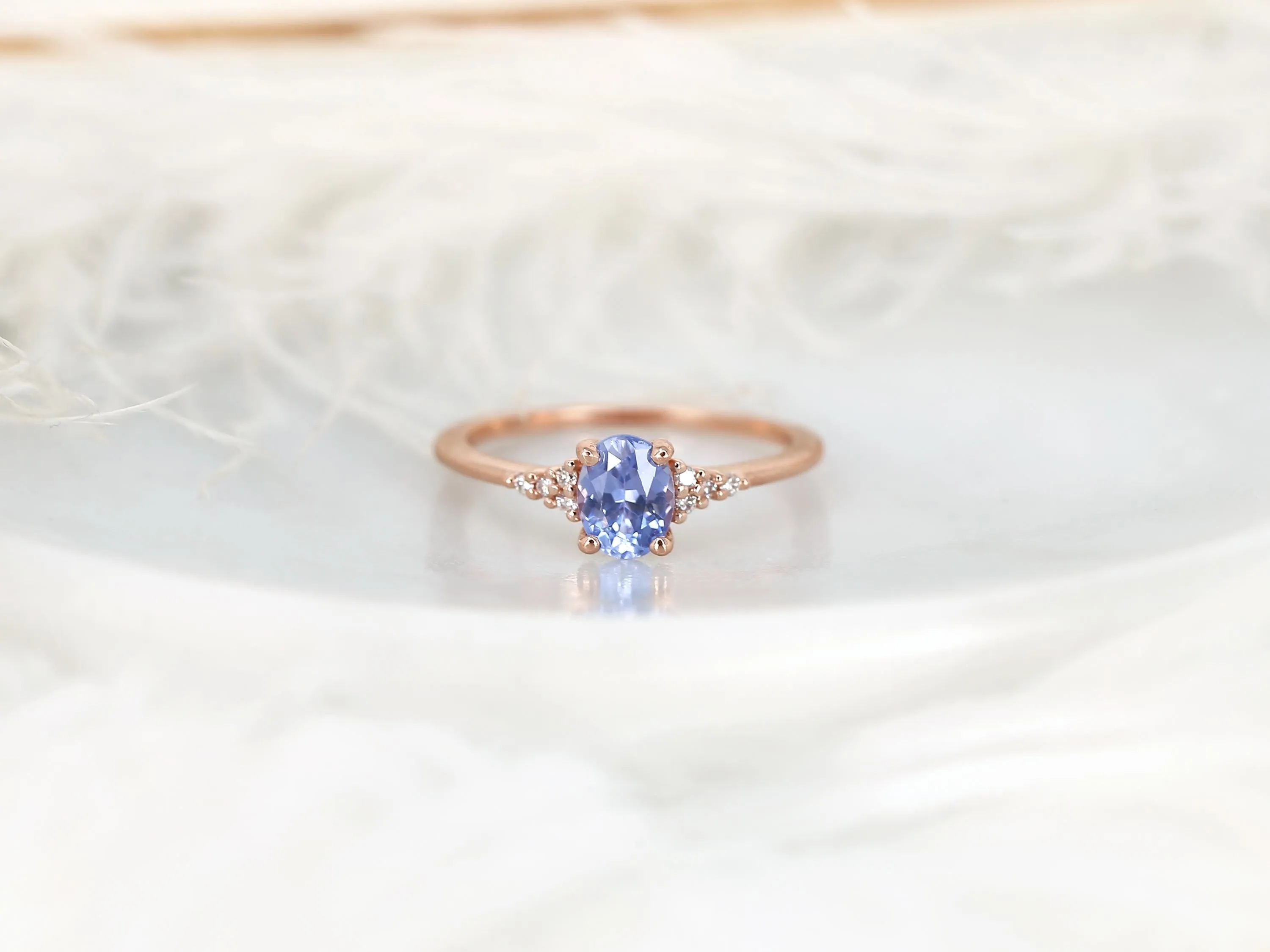 0.88ct Maddy 14kt Rose Gold Cornflower Sapphire Diamond Oval Cluster Ring