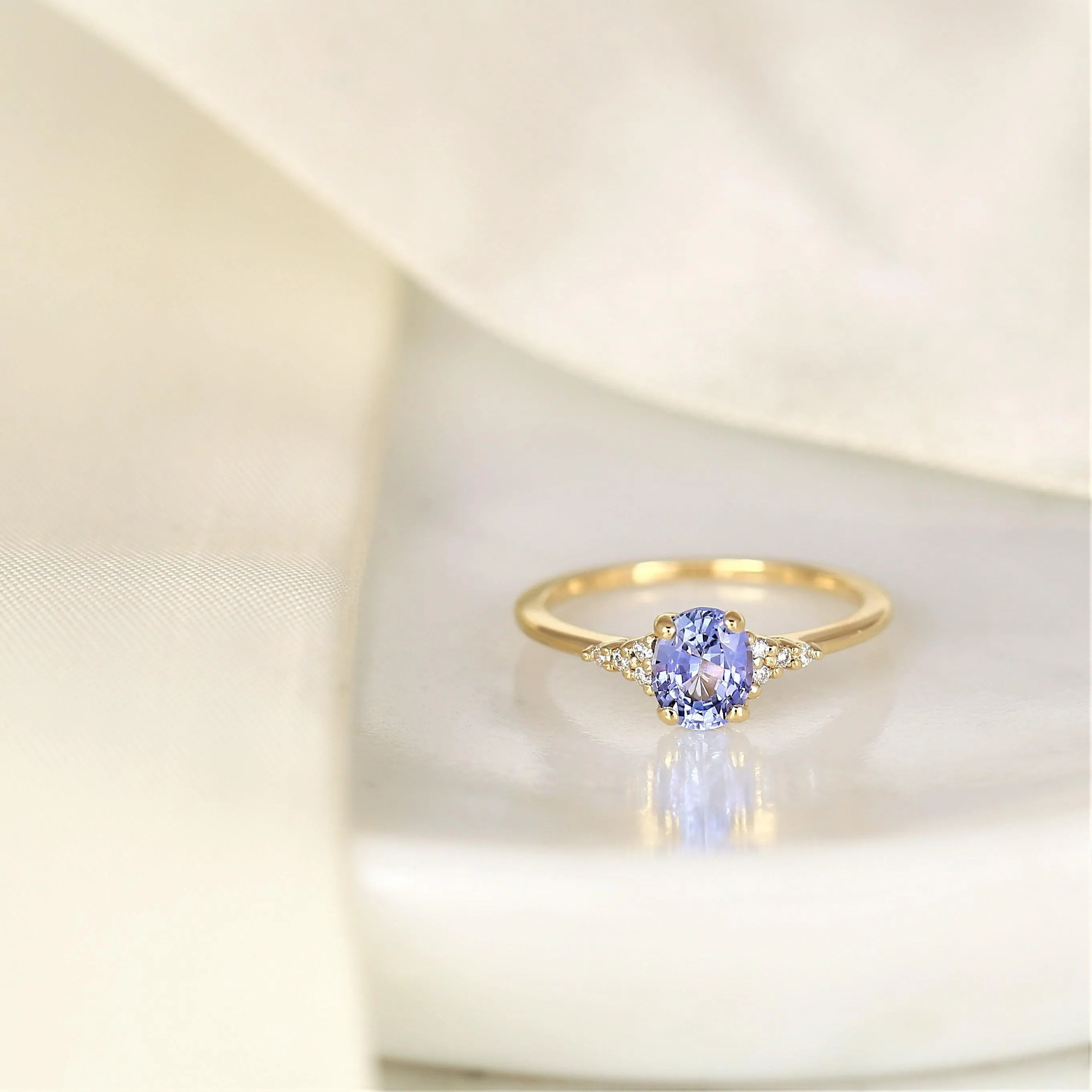 1.01ct Maddy 14kt Gold Cornflower Lavender Sapphire Diamond Dainty Oval Cluster Ring