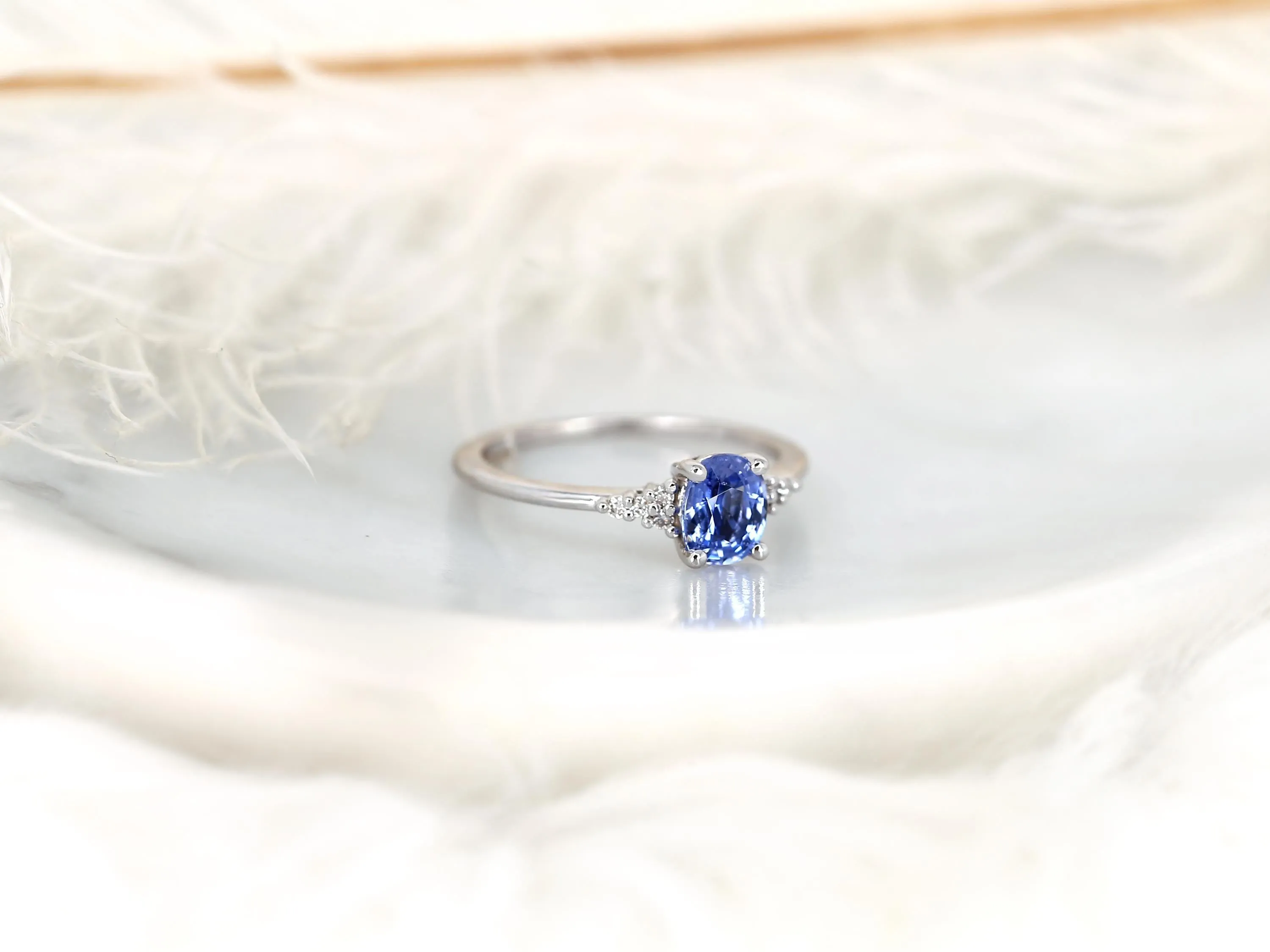 1.03ct Maddy 14kt White Gold Cornflower Sapphire Diamond Oval Cluster Ring