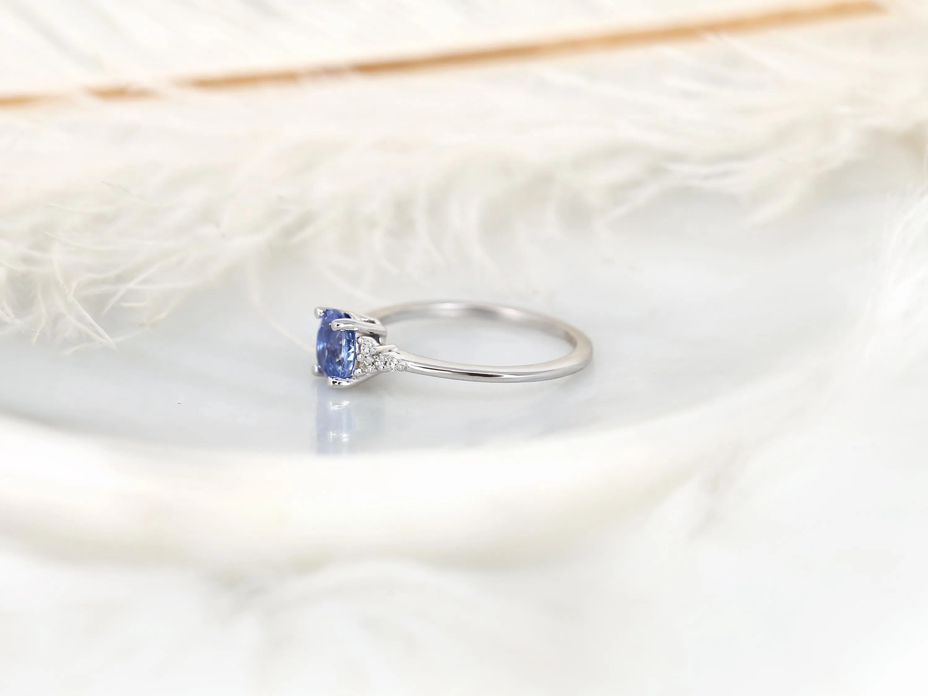 1.03ct Maddy 14kt White Gold Cornflower Sapphire Diamond Oval Cluster Ring