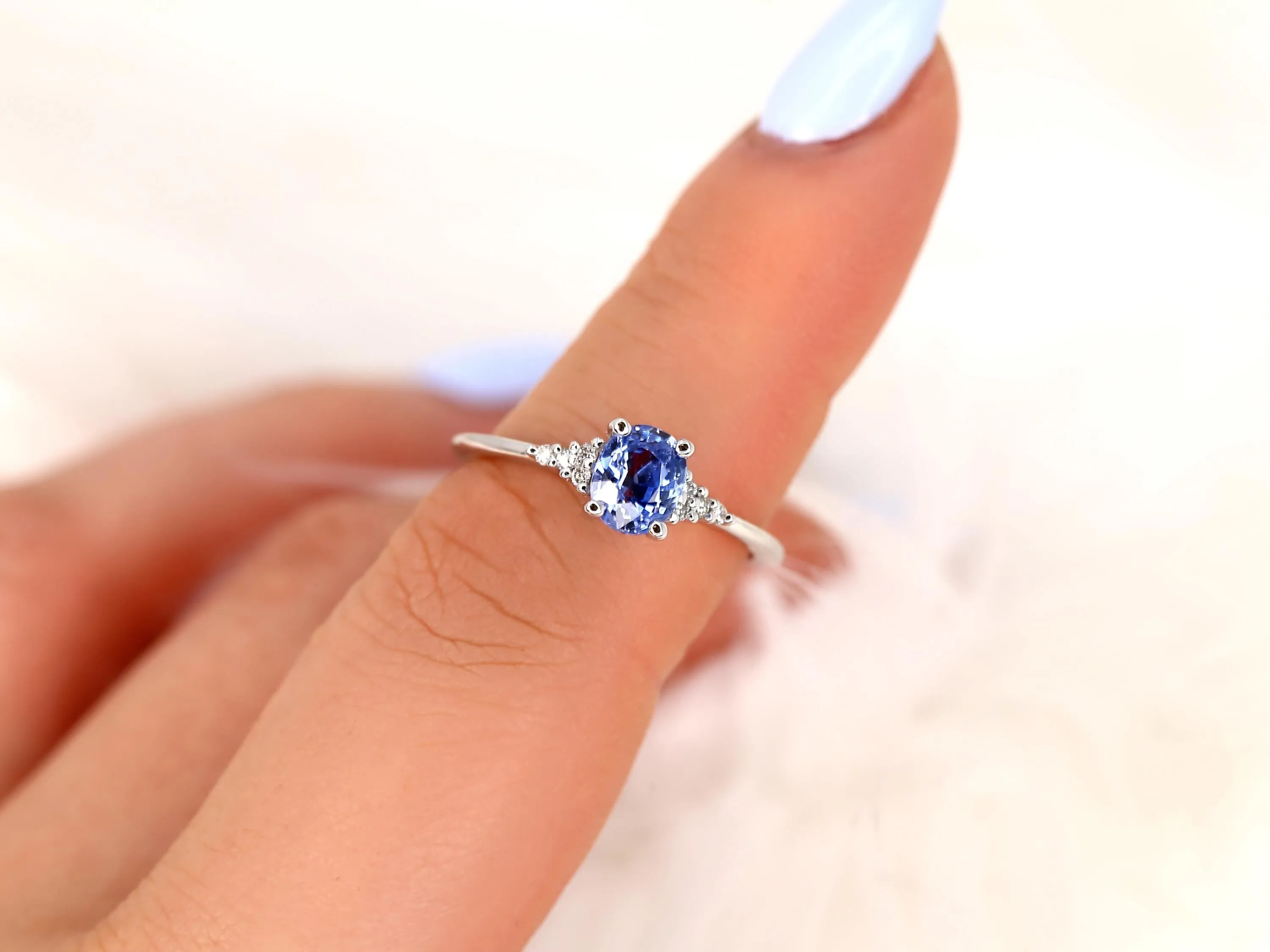 1.03ct Maddy 14kt White Gold Cornflower Sapphire Diamond Oval Cluster Ring
