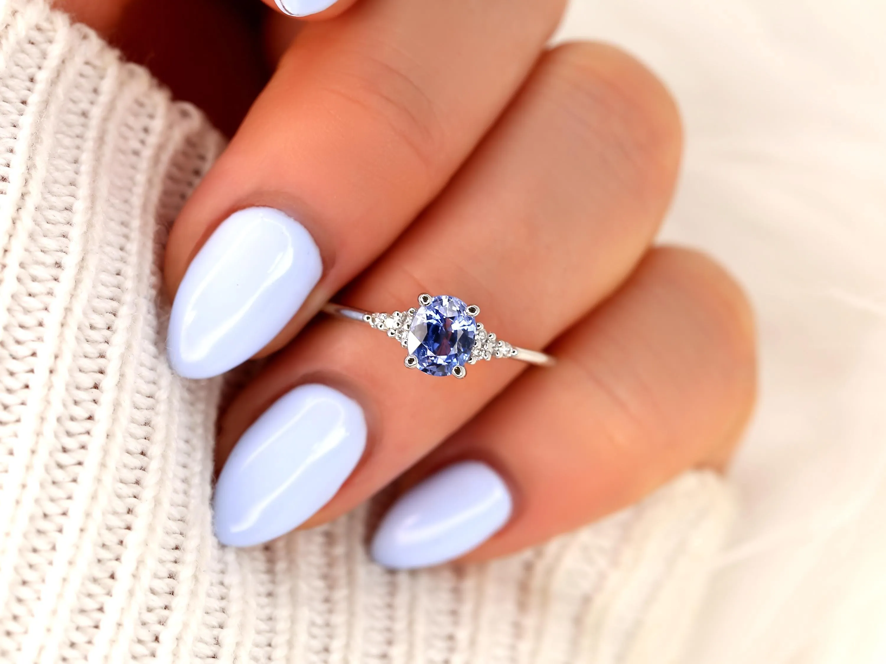 1.03ct Maddy 14kt White Gold Cornflower Sapphire Diamond Oval Cluster Ring