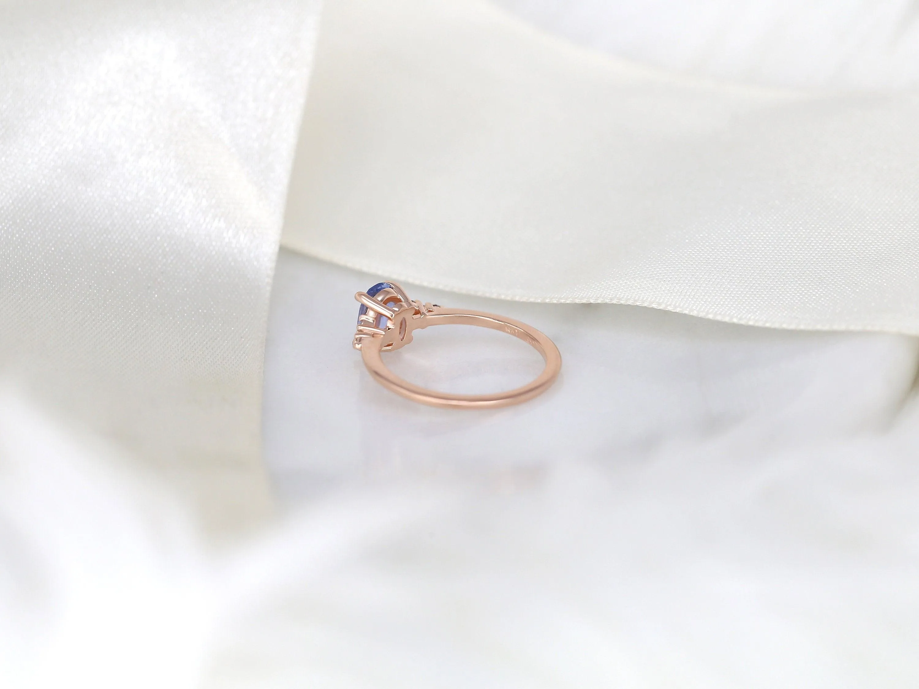 1.09ct Maddy 14kt Rose Gold Cornflower Sapphire Diamond Oval Cluster 3 Stone Ring