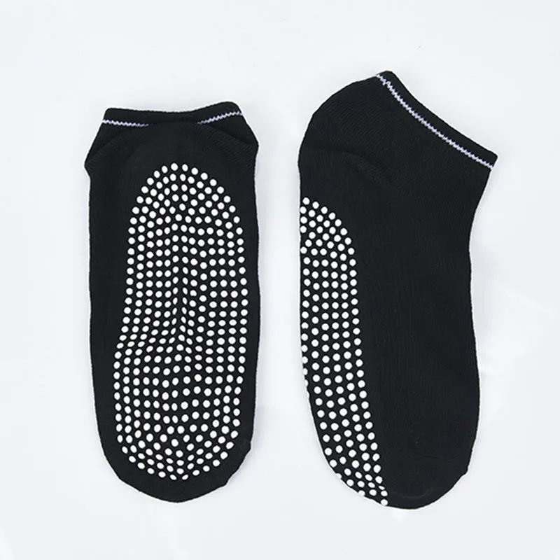 3 Pair's of Non Slip Grip Socks for Fitness, Gym, Massage, Yoga - Black