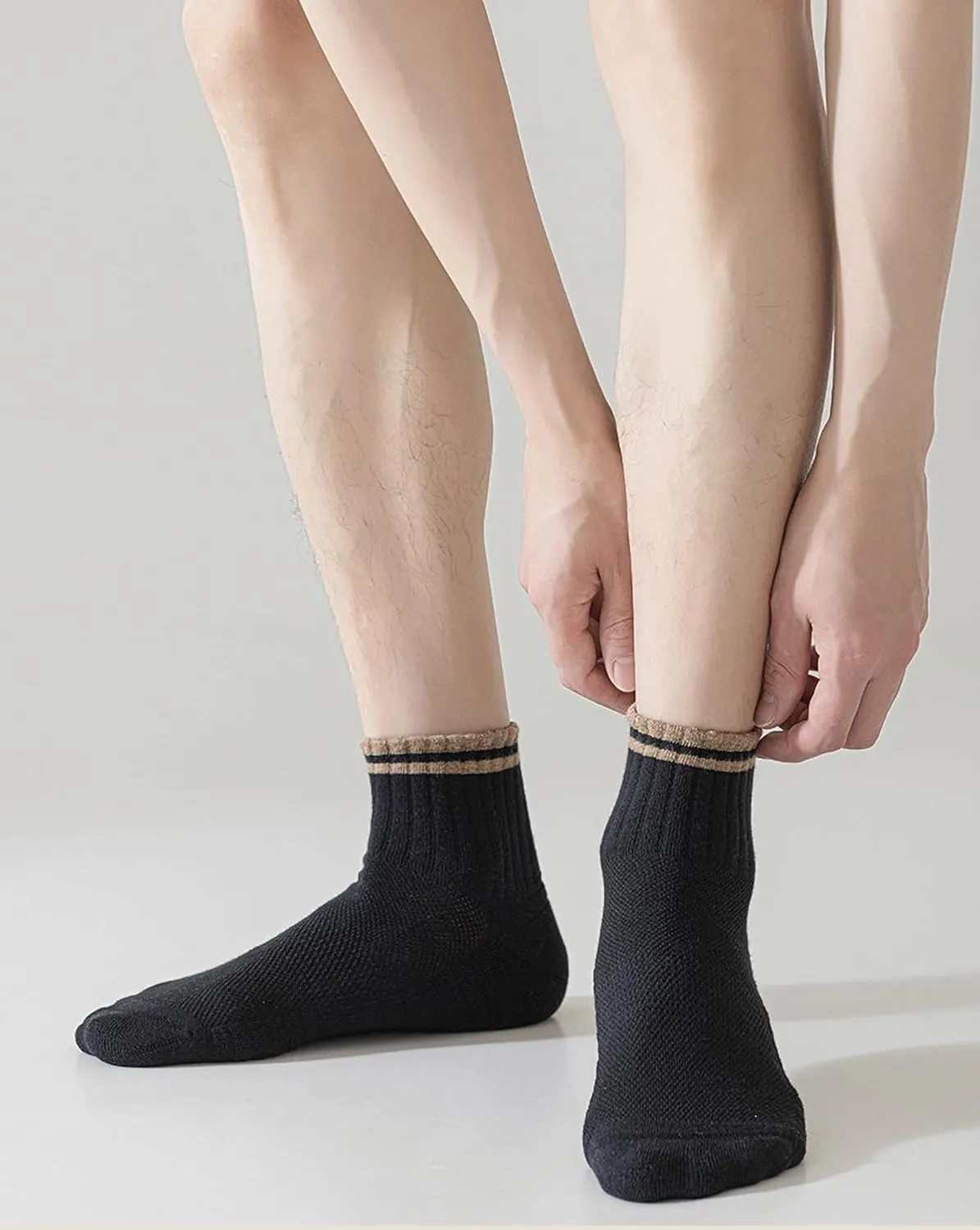 90% Cotton Cushioned Ankle Socks for Men and Women, Breathable Seamless Athletic Quarter Socks