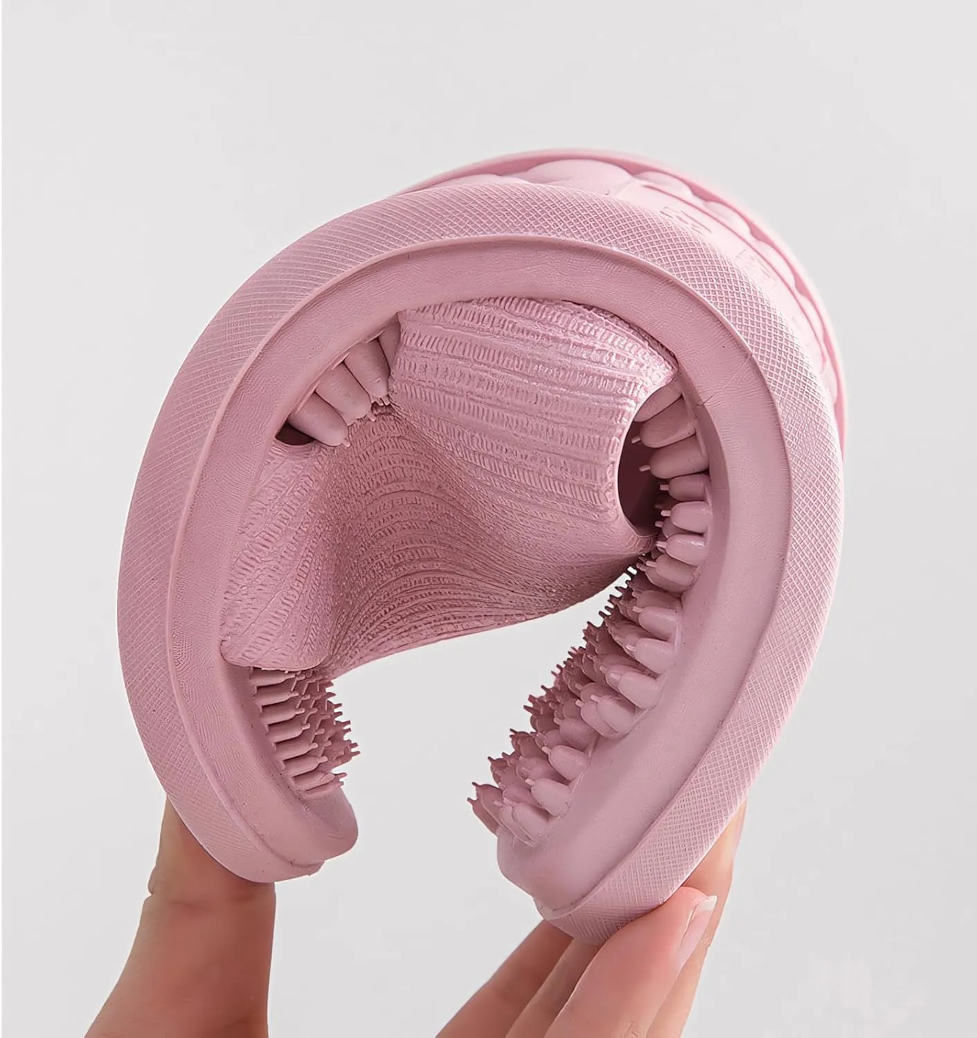 Acupressure Reflexology Slippers for Foot Acupoint Massage, Shiatsu Arch Pain Relief, Non-Slip Massage Shoes for Bath Shower