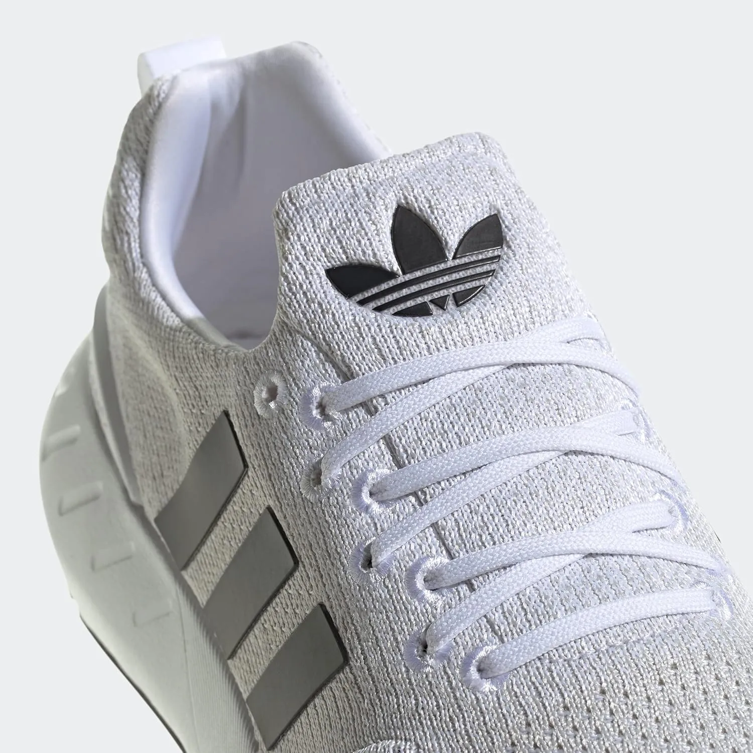 adidas Originals Men's Swift Essential Sneaker