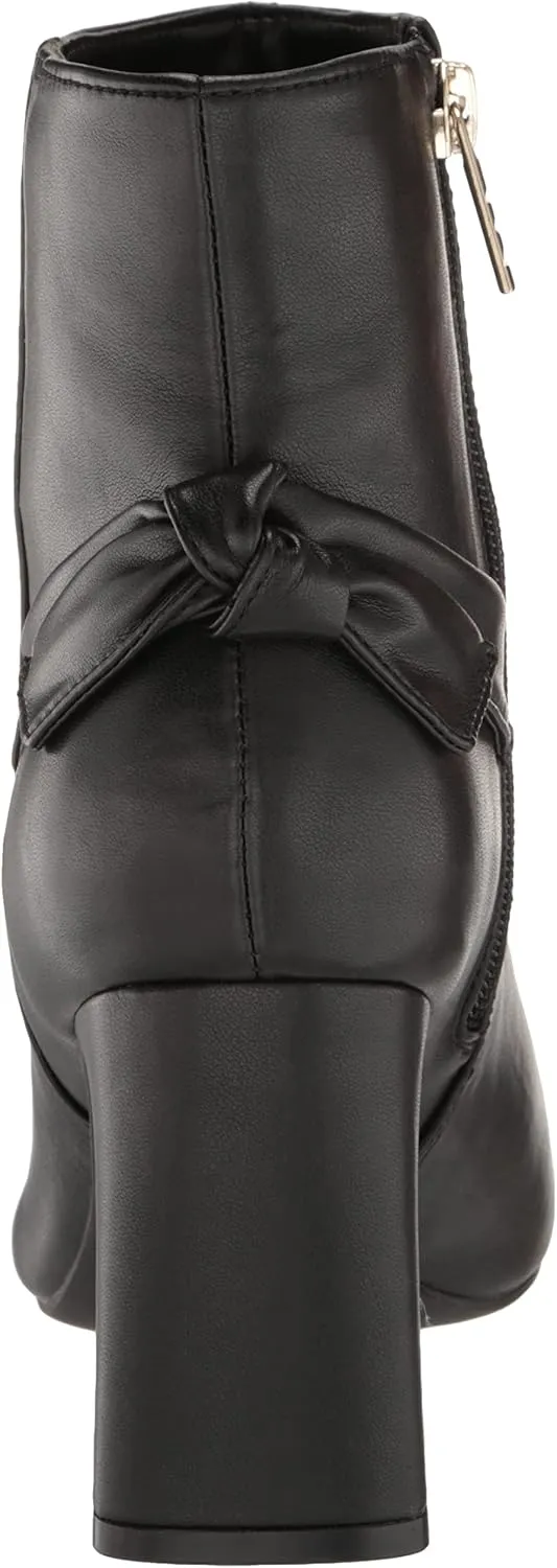 Bandolino Women's Kendra Ankle Boot