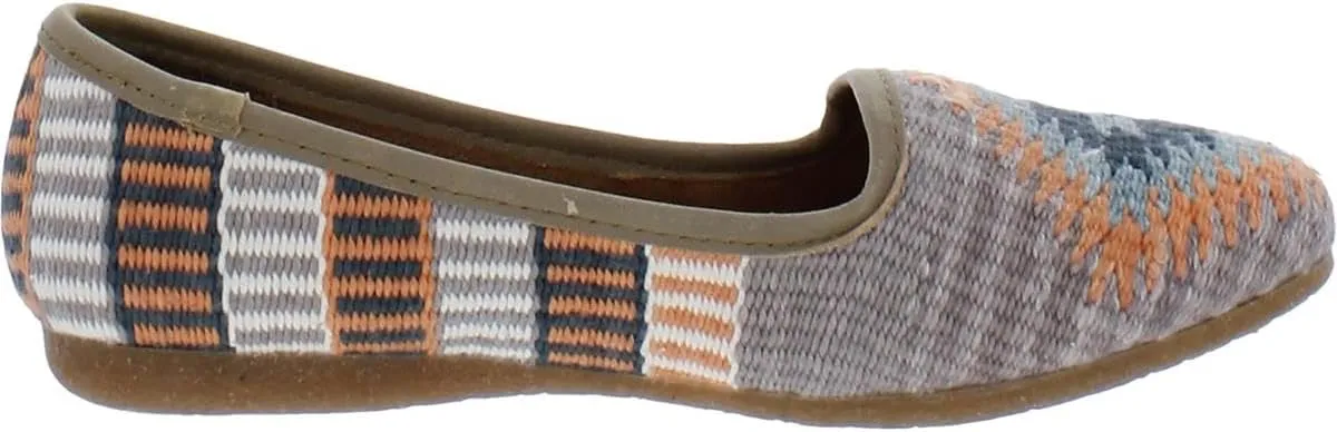 BORN Womens Giselle Woven Slip On Loafers