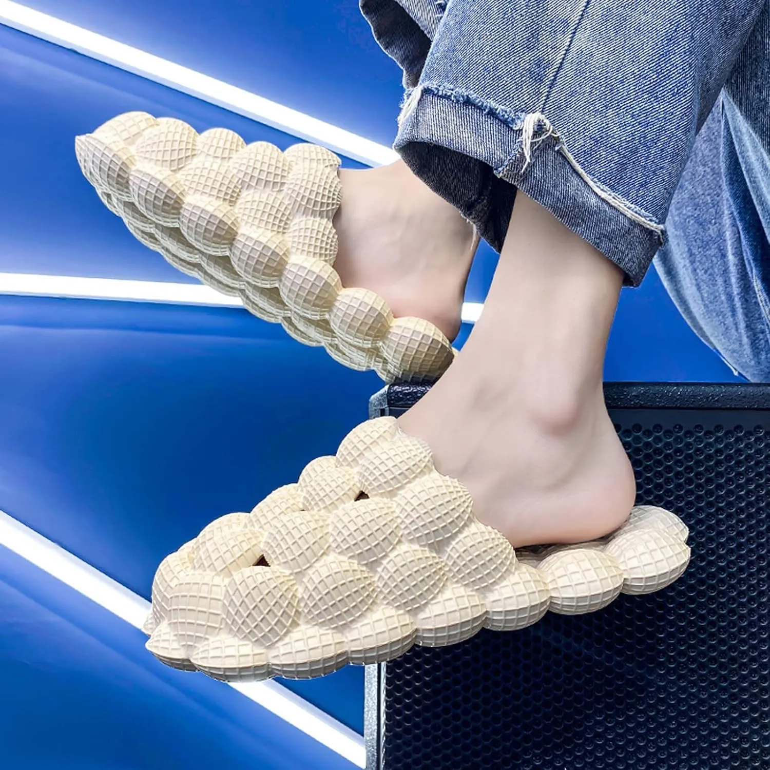 Bubble Slides Massage Slippers For Women Men Non-Slip Spa Gym Bubble Slippers, Soft Pillow Stress Relief Slide