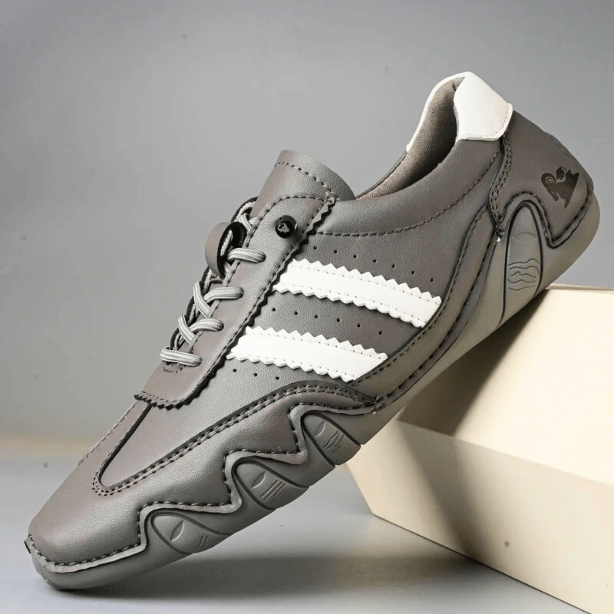 Casual Flat Leather Sneakers