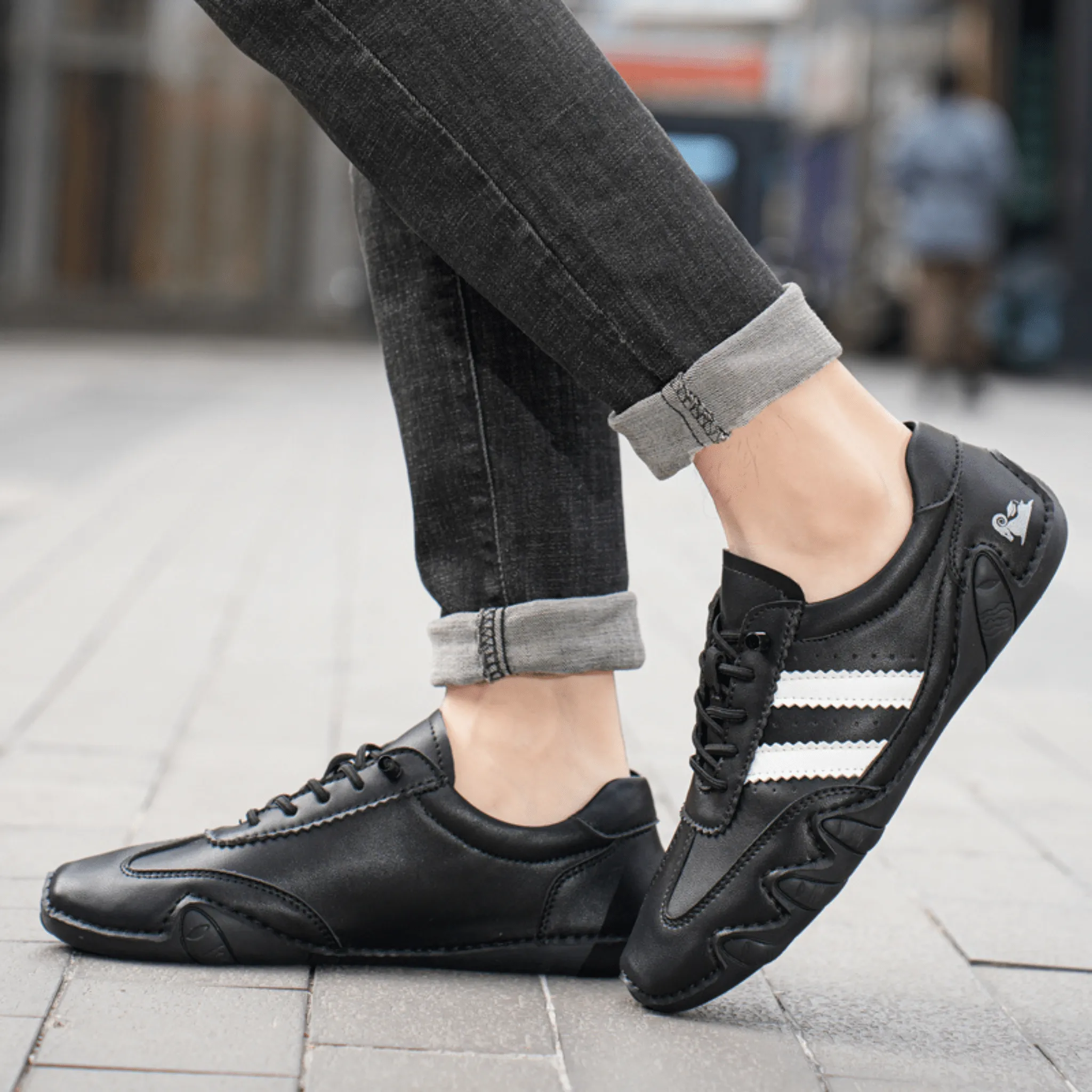 Casual Flat Leather Sneakers
