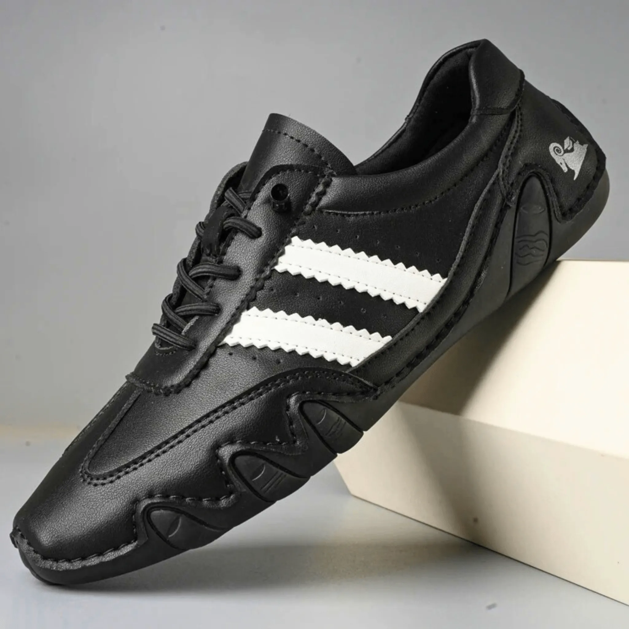Casual Flat Leather Sneakers