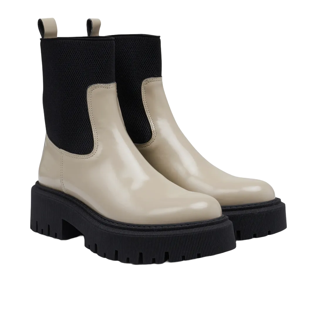 Chelsea boot