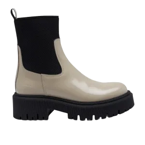 Chelsea boot