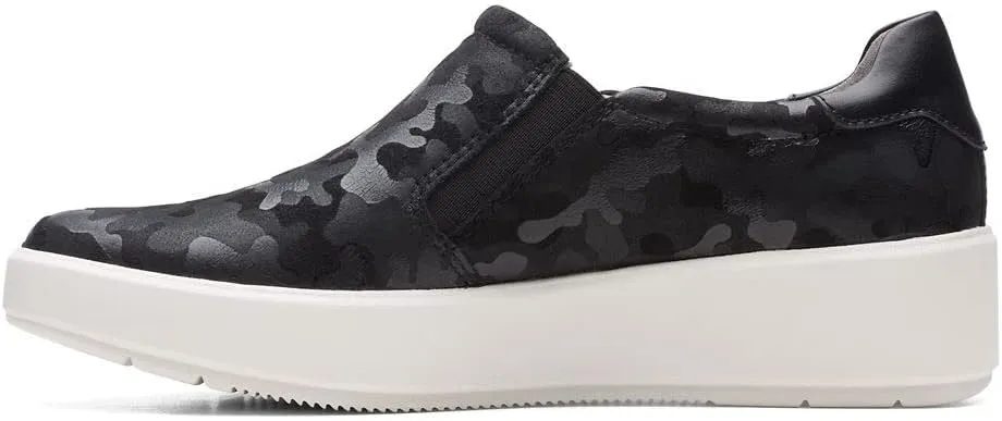 Clarks Layton Step Women's Slip On