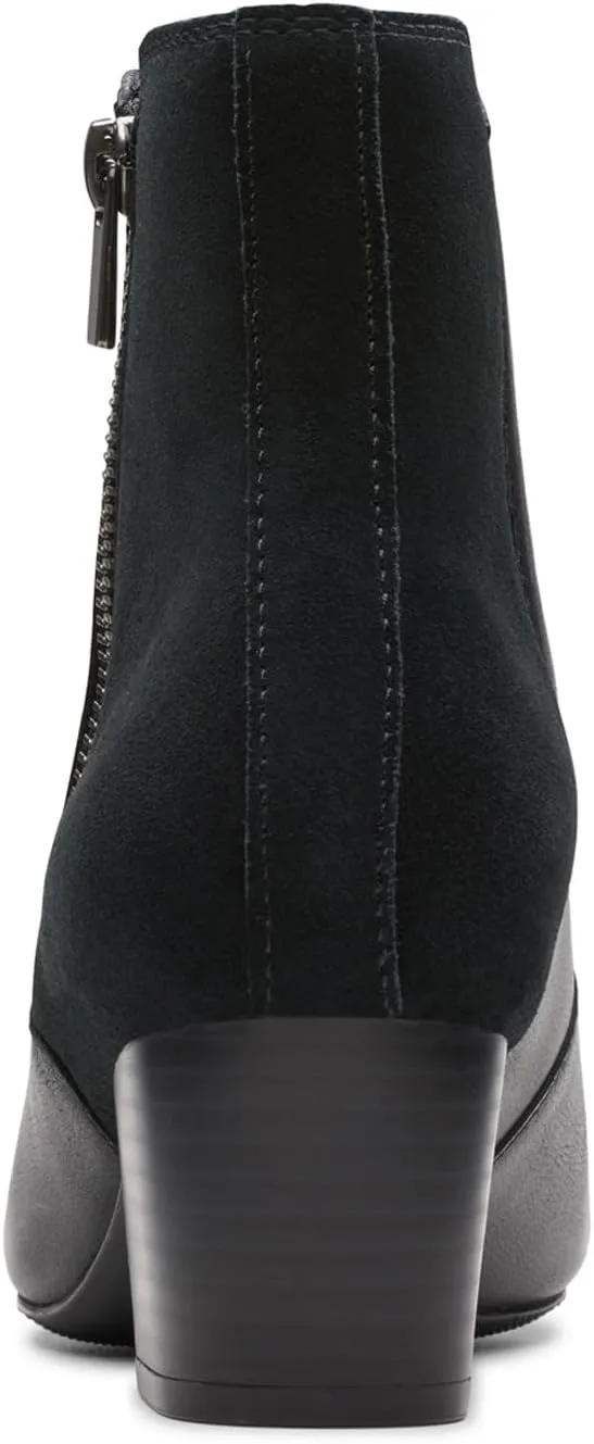 Clarks Women's Ellanie Vibe Ankle Boot