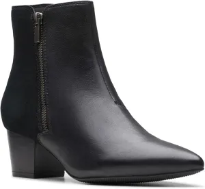 Clarks Women's Ellanie Vibe Ankle Boot