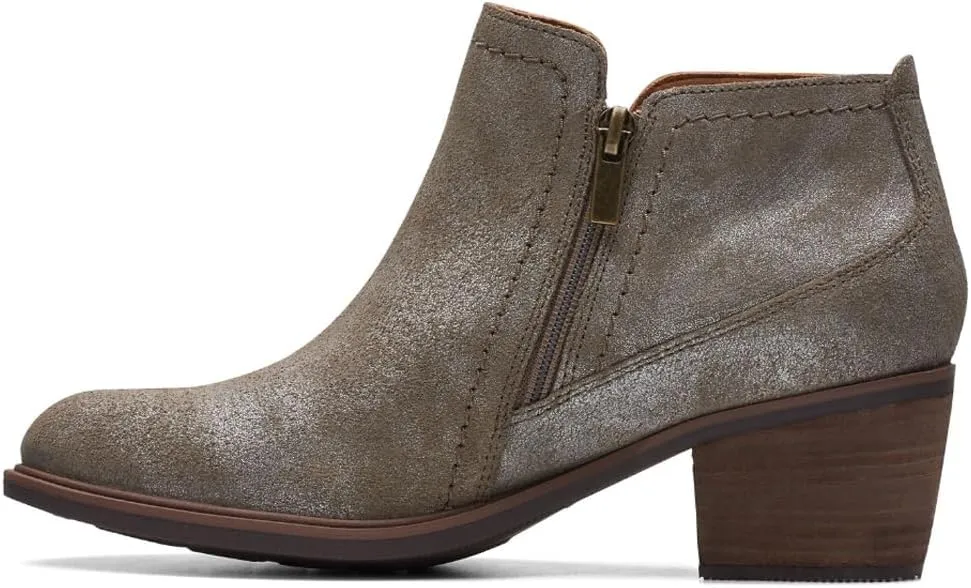 Clarks Women's Neva Lo Ankle Boot