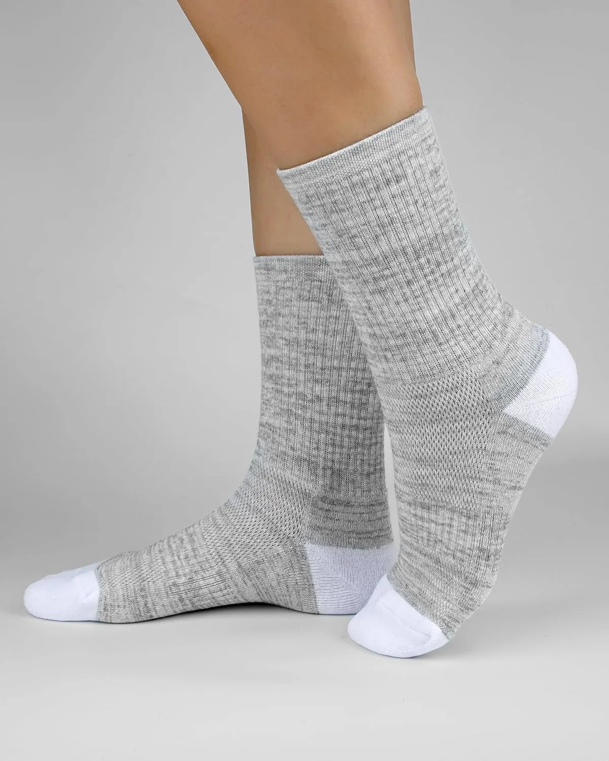 Crew Socks Women 3-6 Pairs: Hiking Athletic Running with Support Cushioned