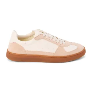 Dana Low-Top Sneaker
