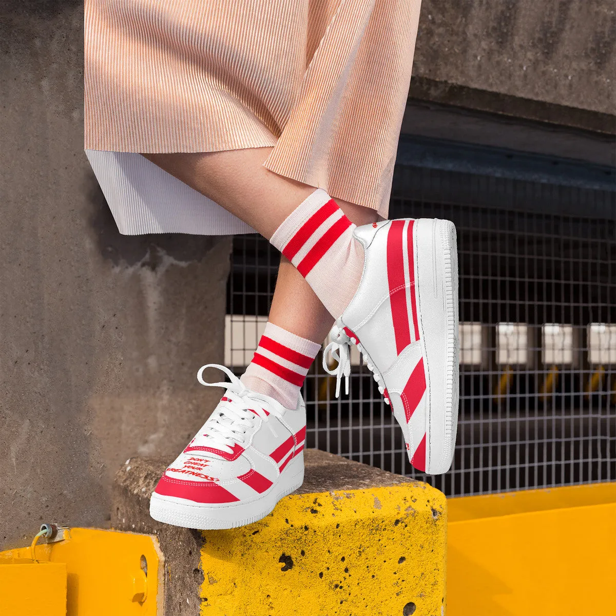 DCYG Xclusive Low Top Unisex Sneaker