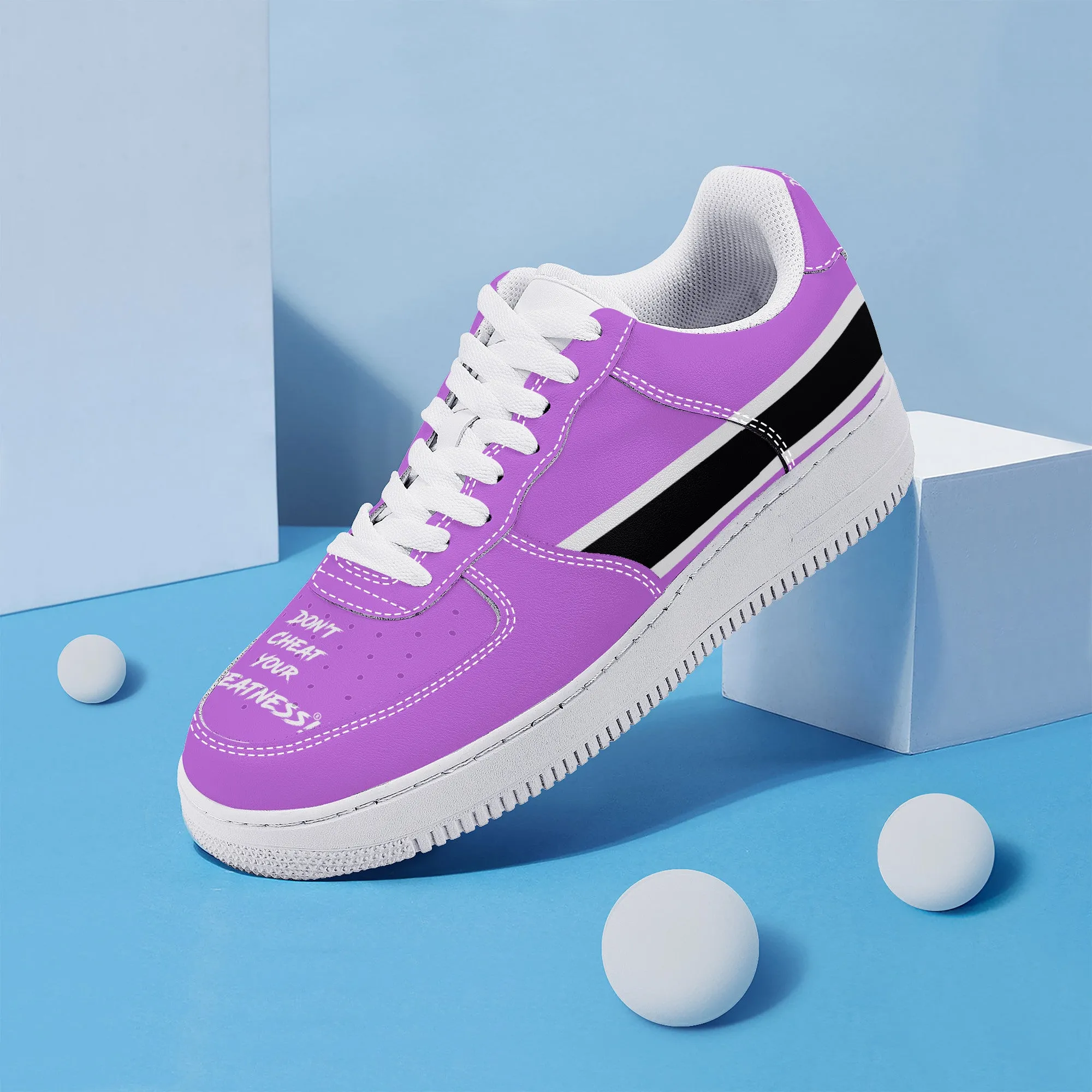 Don't Cheat Your Greatness, Low Top Unisex Sneaker