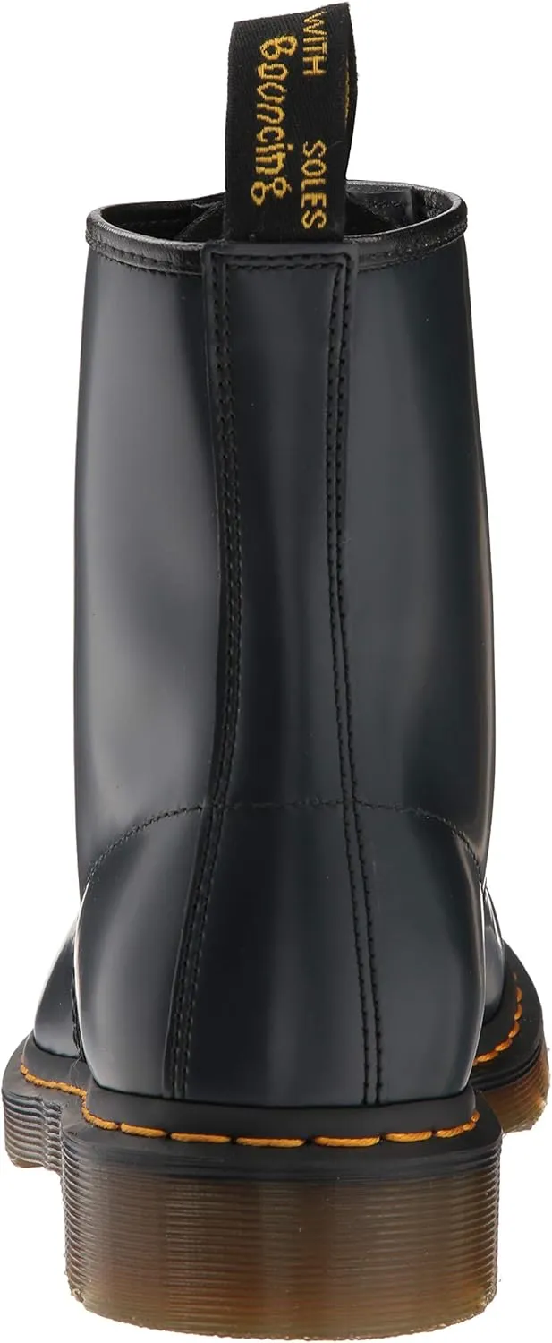Dr. Martens Unisex-Adult Classic