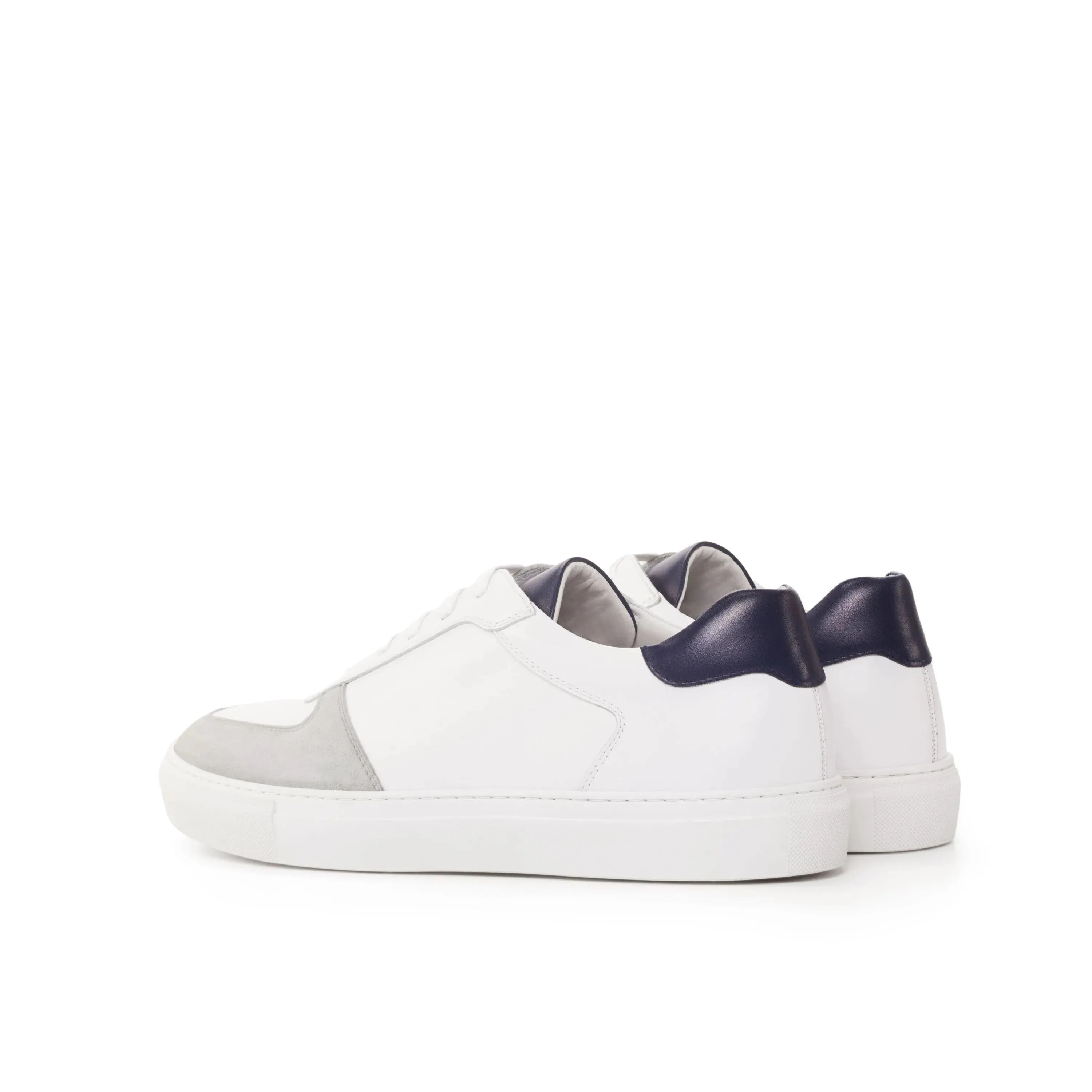DW15 Low Top Sneaker II