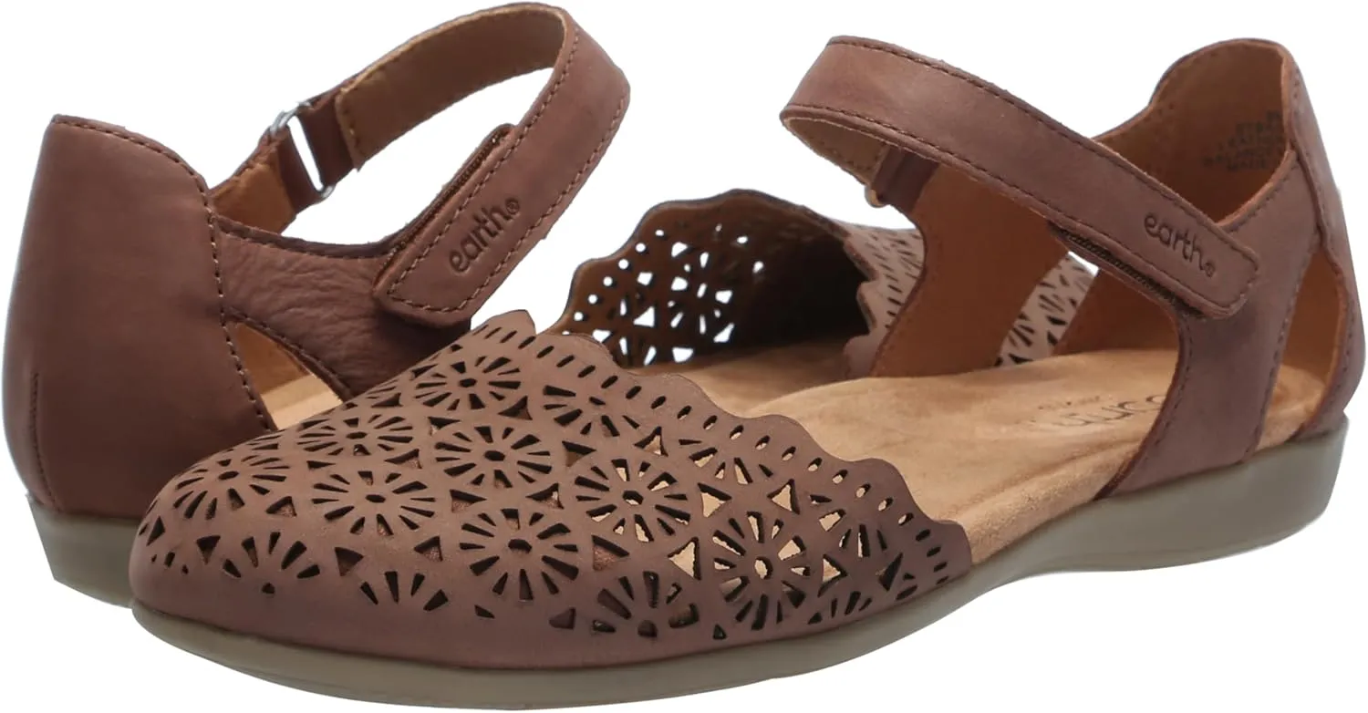 Earth Women's Bronnie Flat Sandal