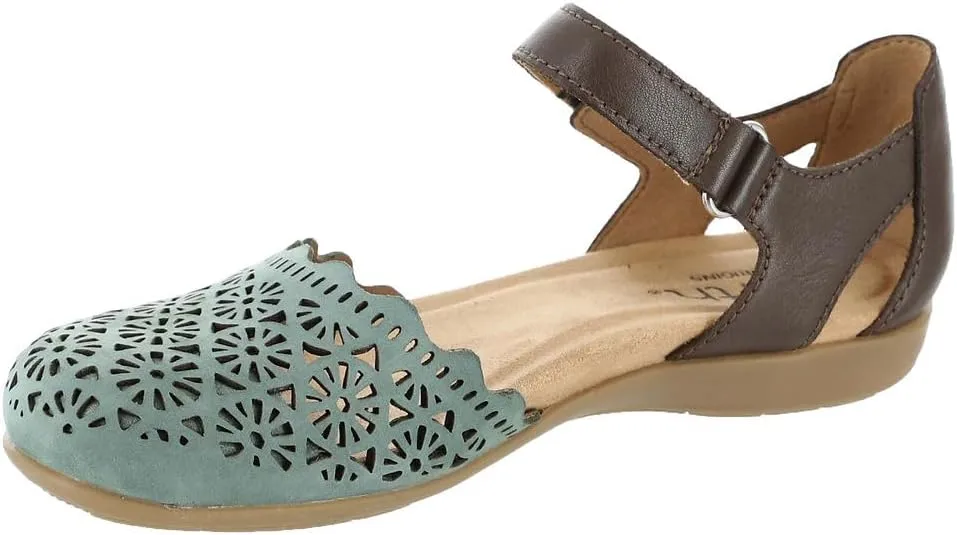 Earth Women's Bronnie Flat Sandal
