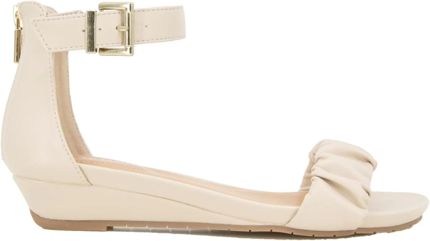 Kenneth Cole REACTION Women's Scrunch Wedge Sandal