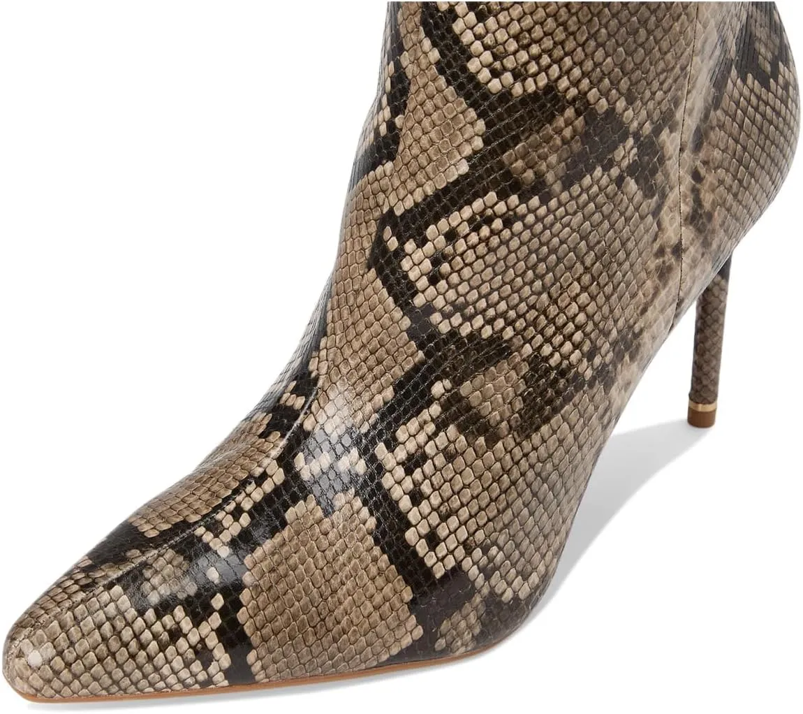 Kenneth Cole Women's Quincy Ankle Boot