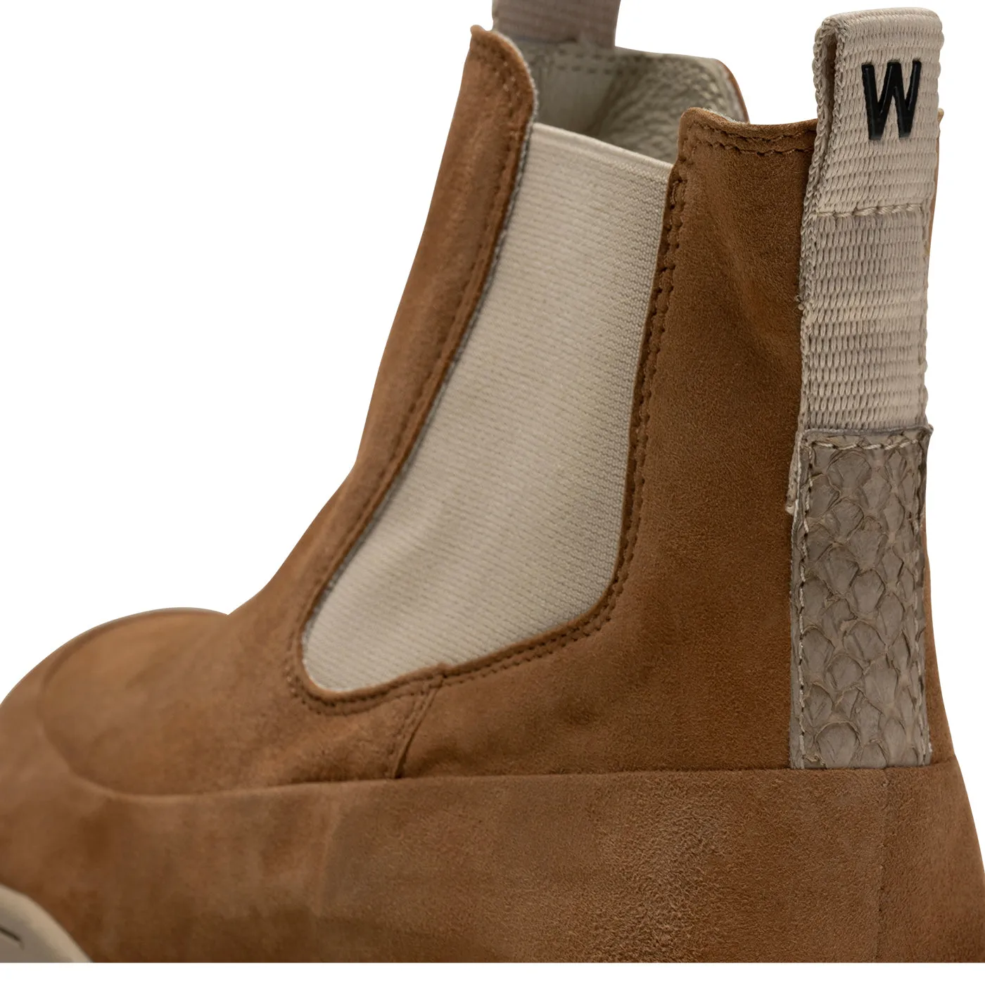 Le Chelsea Suede - Hot Cocoa