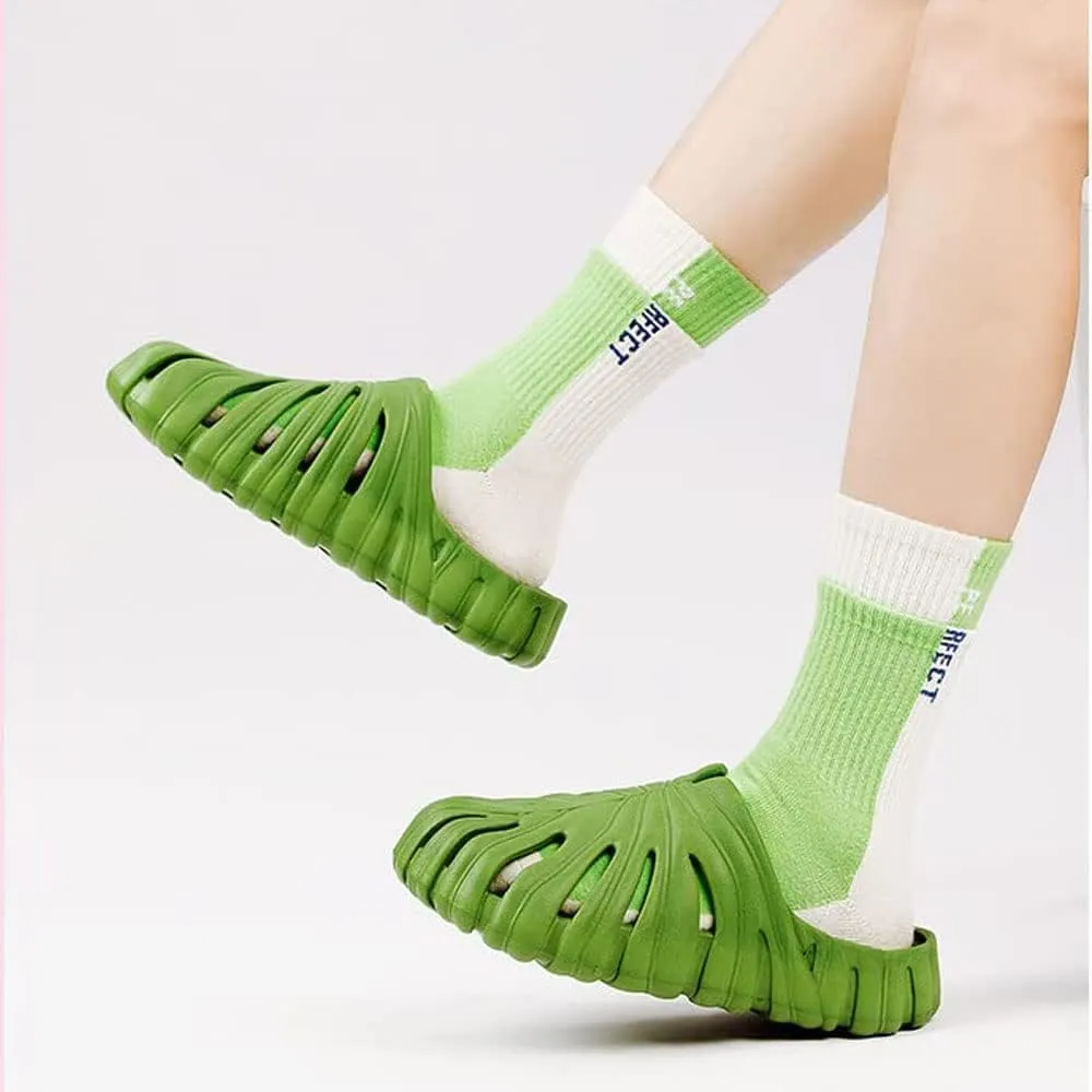 LELEBEAR Monstera Slippers for Men Women, Variegated Monstera Shoes, Monstera EVA Thick Sole Pillow Slippers Sandals