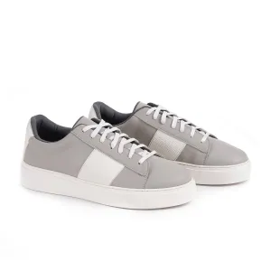 Low Top Laced Sneaker