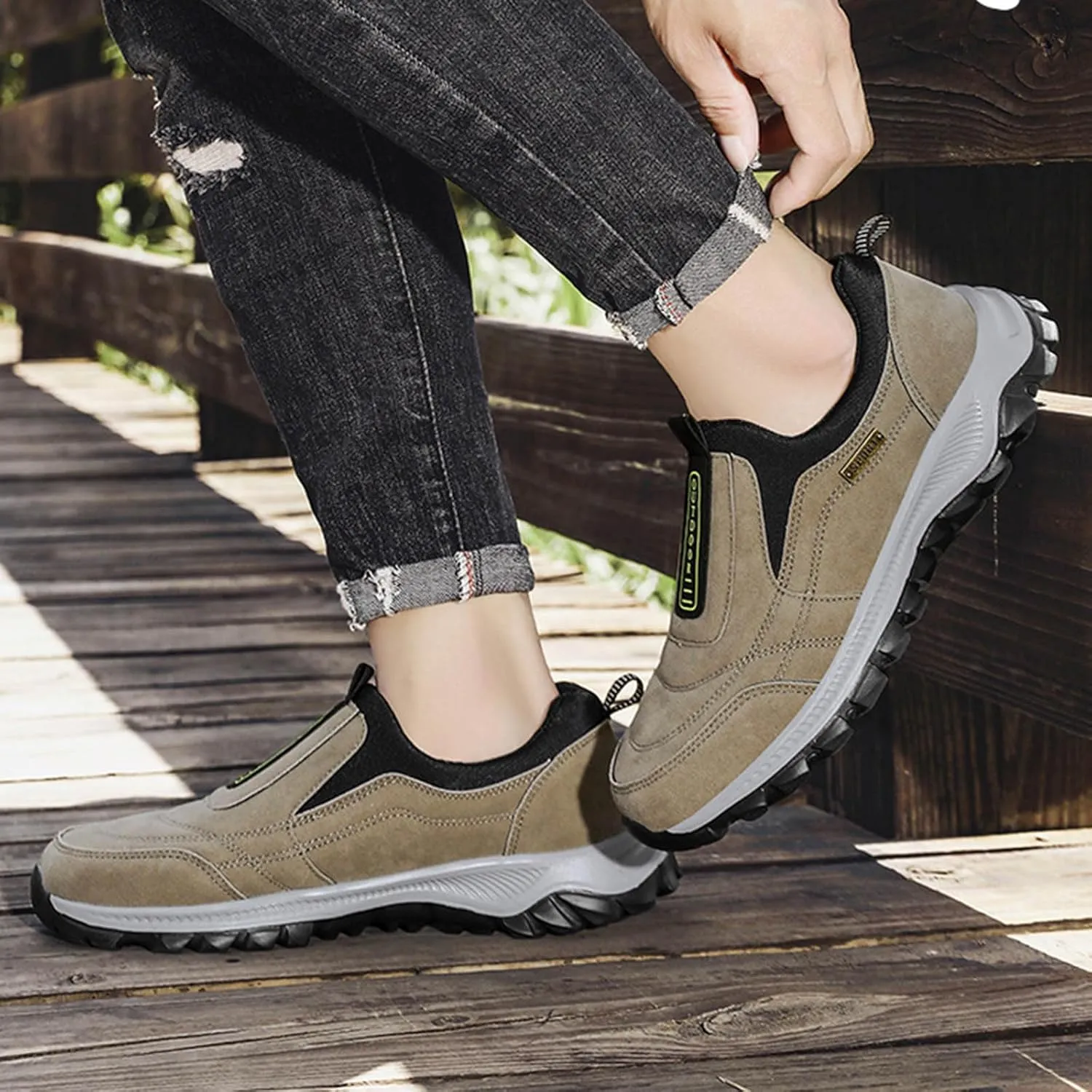 Men’s Hiking Shoes Breathable Lightweight Walking Shoes Slip on Workout Shoes for Trekking Camping Walking Fishing