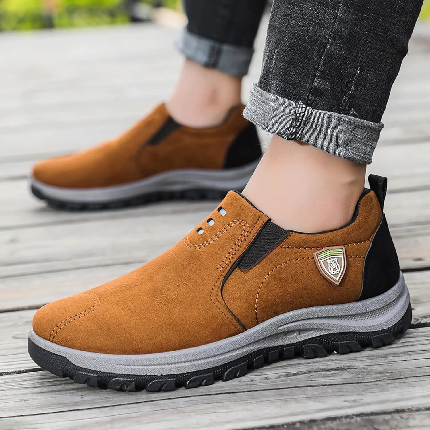 Men's New Pure Color Suede Fashion Casual Sports Shoes in Spring and Autumn Mens Sneaker Boots Low Top Men's Sandals Men Shoe