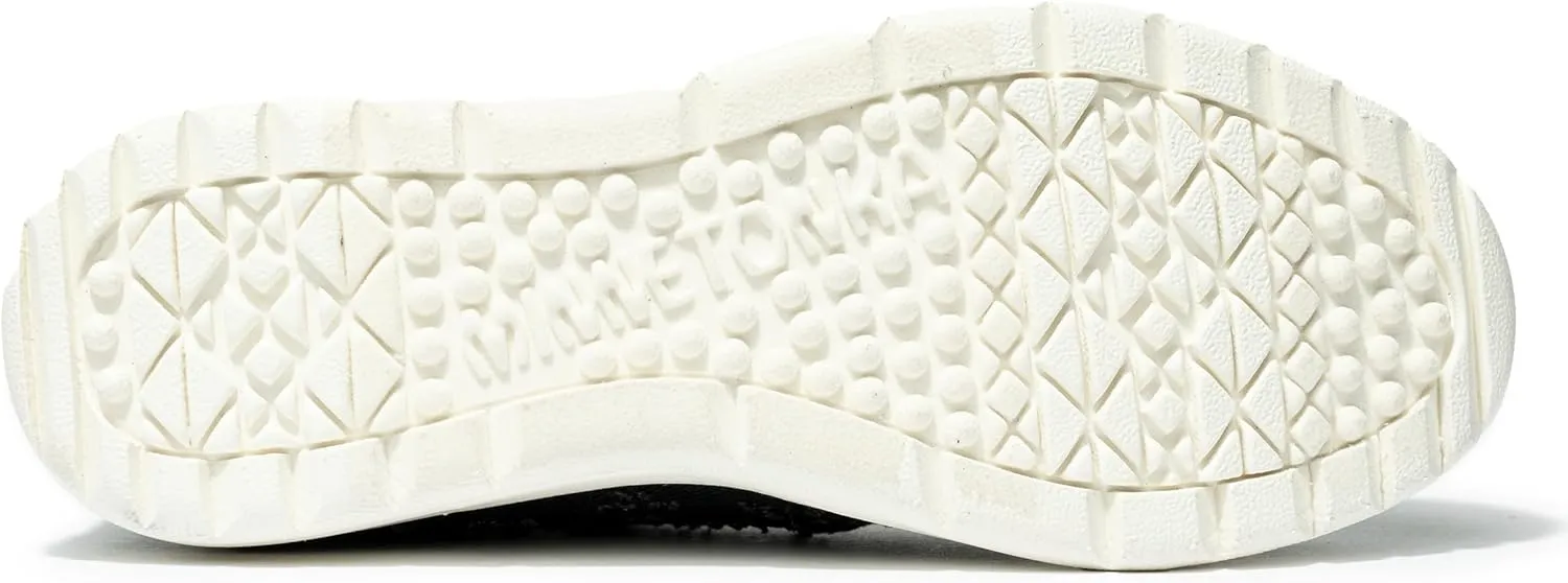 Minnetonka Women's Expanse Slip-On