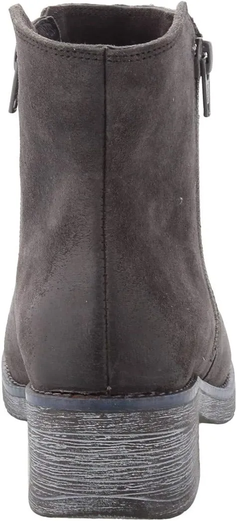NAOT Footwear Women's Wander Boot