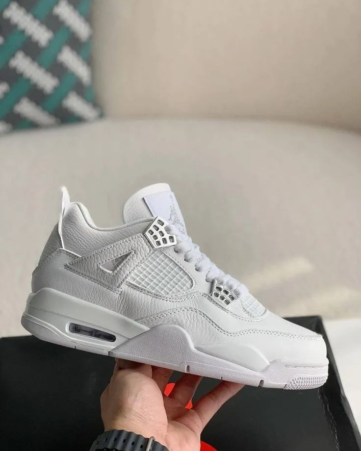 NK. Air Jordan Retro 4 Pure Money