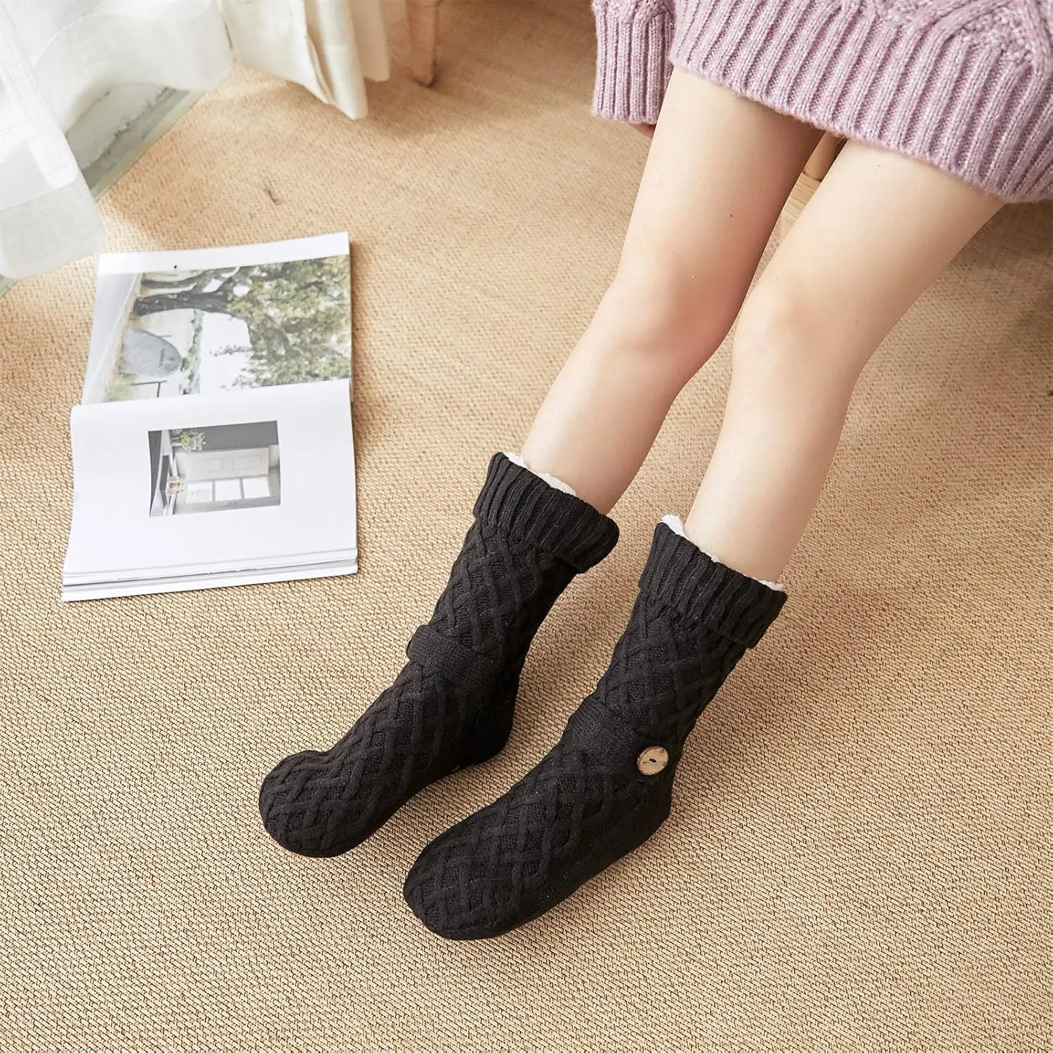 Oplxuo Womens Slipper Socks with Grippers Ladies Warm Cable Knit Fuzzy Socks Winter Cozy Fleece-lined Non Slip Slipper Socks
