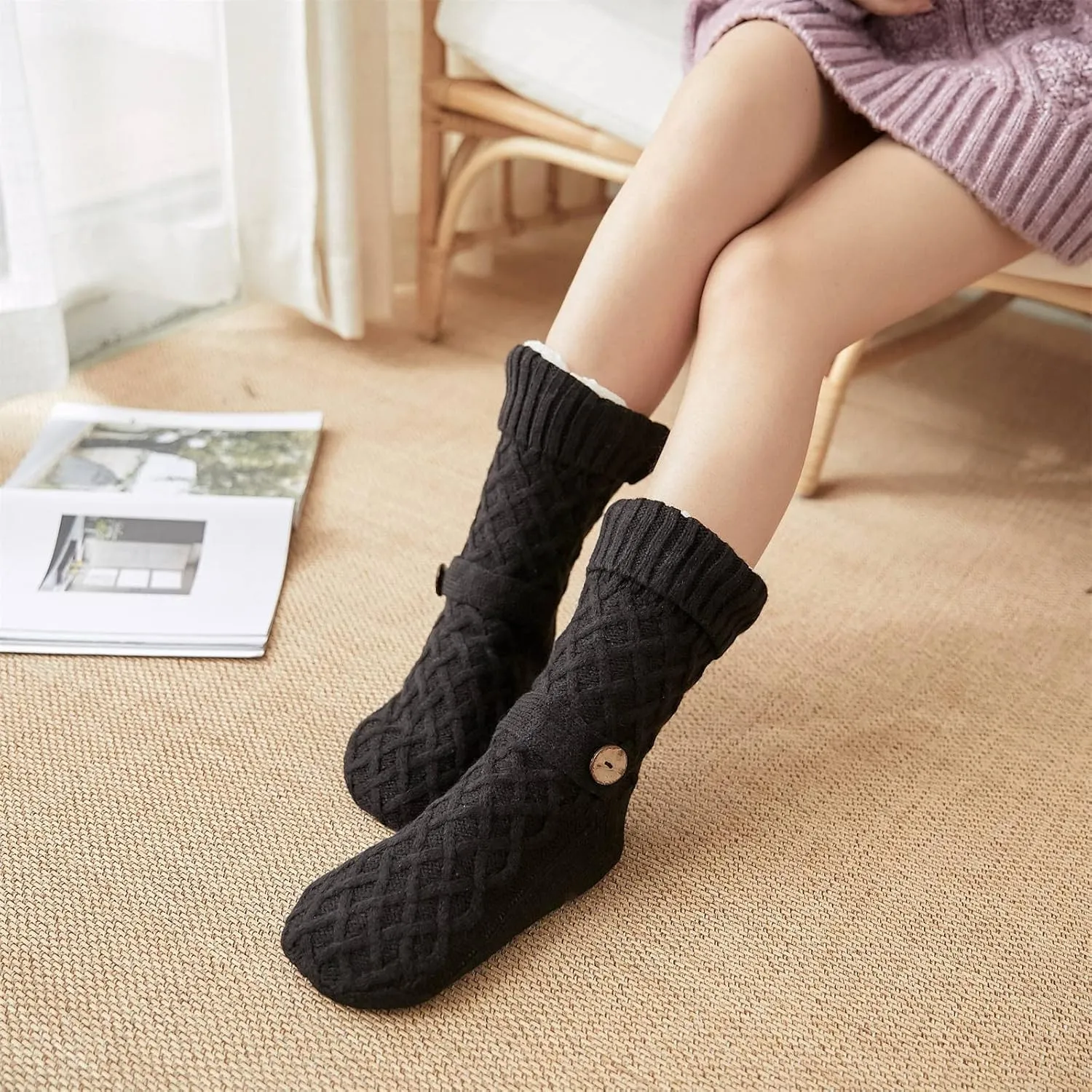 Oplxuo Womens Slipper Socks with Grippers Ladies Warm Cable Knit Fuzzy Socks Winter Cozy Fleece-lined Non Slip Slipper Socks
