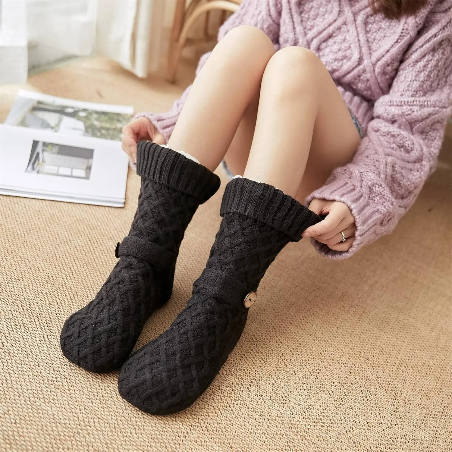 Oplxuo Womens Slipper Socks with Grippers Ladies Warm Cable Knit Fuzzy Socks Winter Cozy Fleece-lined Non Slip Slipper Socks