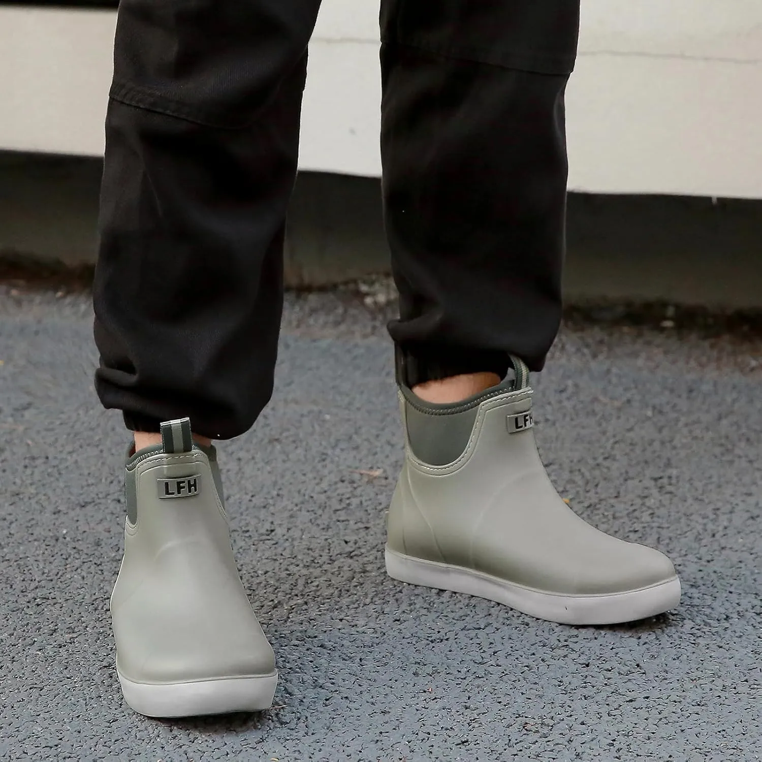 Rain Boots for Men, Waterproof Ankle Mens Deck Boots Anti-Slip Comfort Rubber Boots Chelsea Garden Shoes for Yard Fishing Outdoor Work