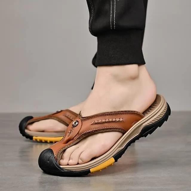 Recyphi Men's Protective Toe Flip-flops 2022 Summer Fashion Sandals Outdoor Casual Beach Shoes Closed Toe Slipper