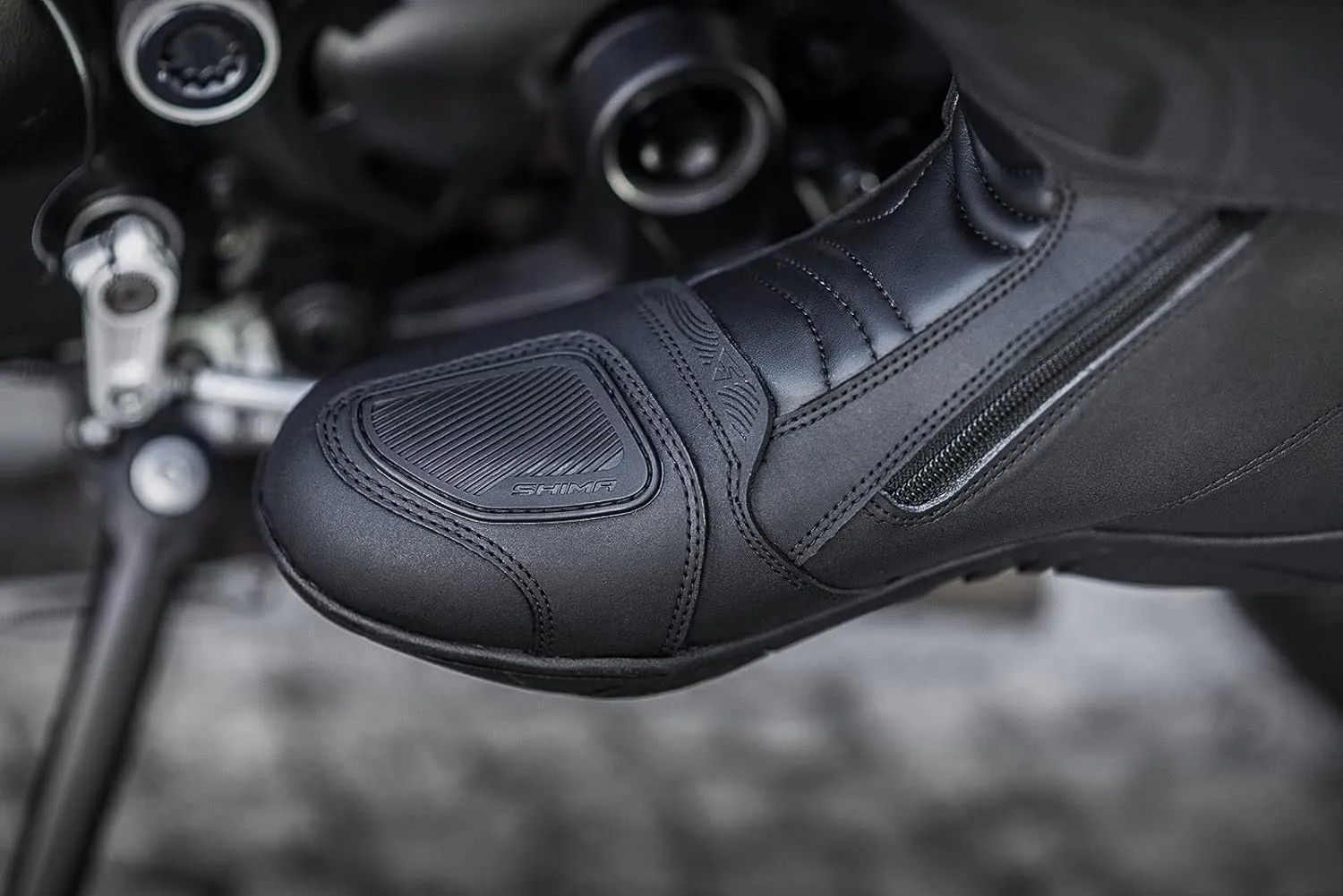 SHIMA TERRA MEN, Motorcycle boots for Men - Reinforced Leather Mens Biker with Side Zipper, Ankle Support, Anti-Slip Sole, Gear Shift Handle (Black, 10,5)