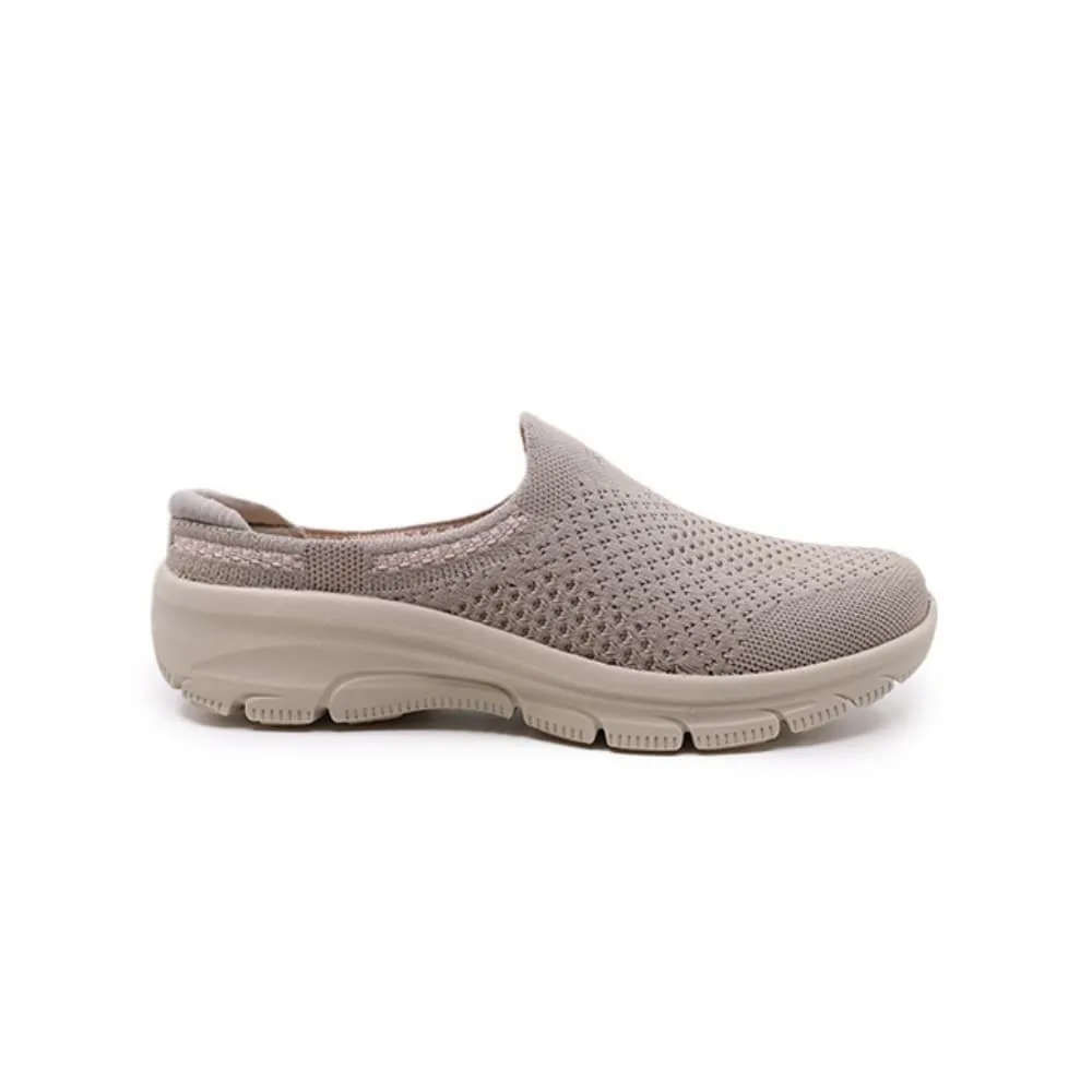 Skechers Women's EASY GOING Mesh Clogs