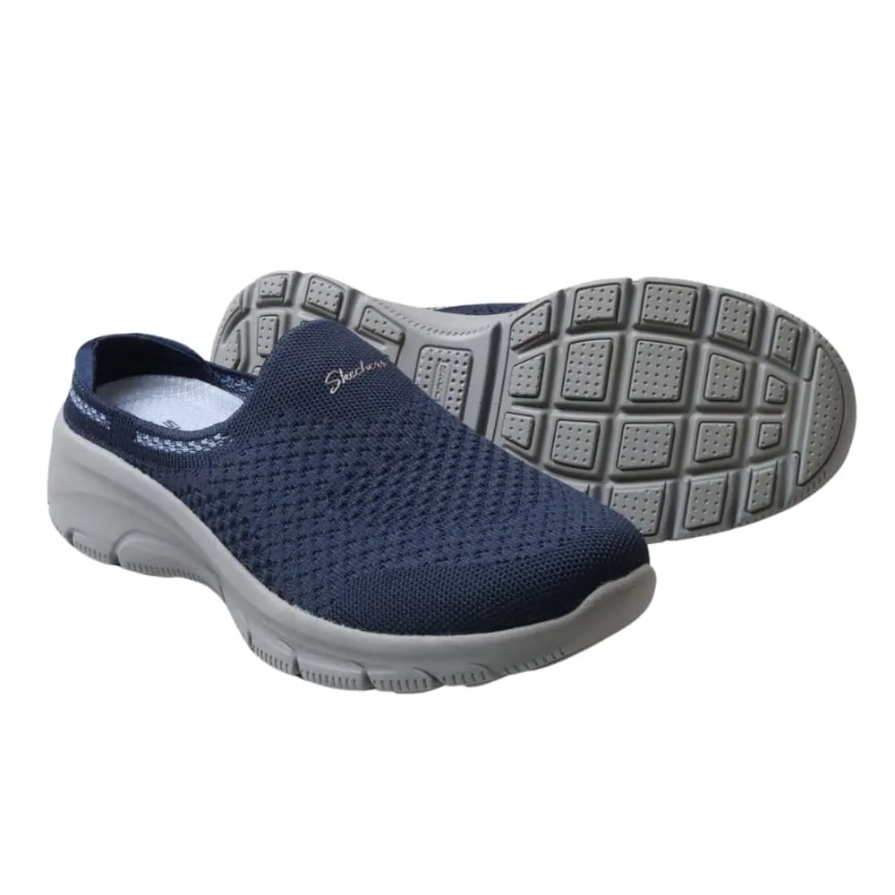 Skechers Women's EASY GOING Mesh Clogs